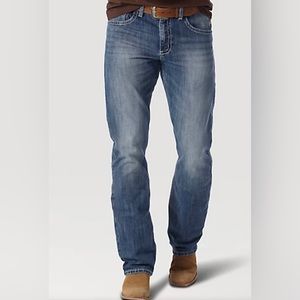 Wrangler 20X Style 42 Vintage Boot Men’s Jeans